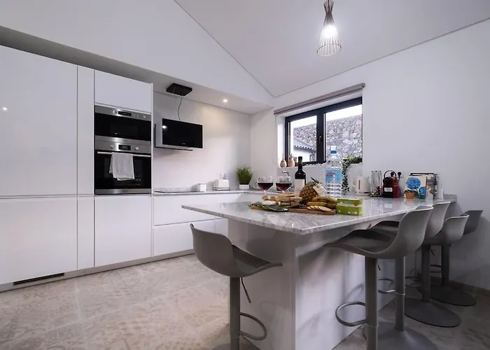 Casa Da Suta - Jacuzzi With Ocean View Ferienhaus *